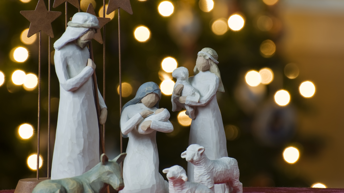 nativity_tree2011